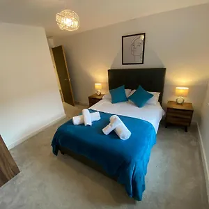  Apartment Luxury Apartment, Free Parking & Free Gym