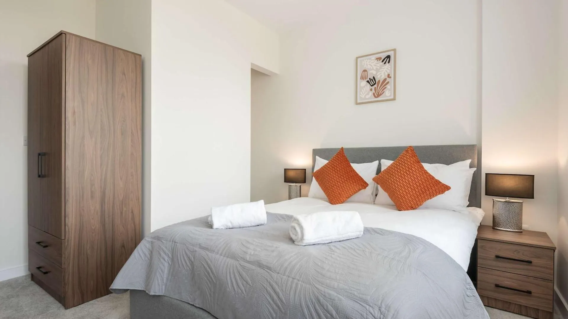 Modern 1 Bedroom Apartment In York With Parking United Kingdom